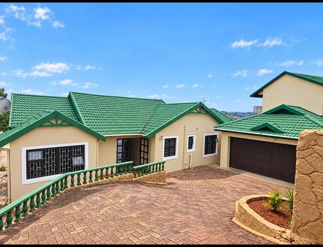 3 BEDROOM HOUSE FOR SALE IN BROADLANDS